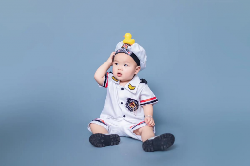 北流宝宝老摇头怎么回事